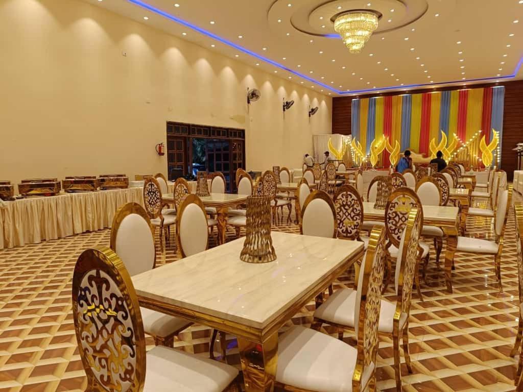Focus Club And Resort Ranchi Zewnętrze zdjęcie