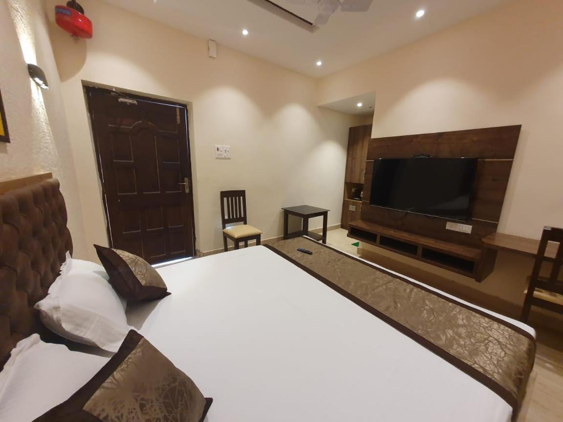 Focus Club And Resort Ranchi Zewnętrze zdjęcie
